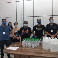 IFMT-Pontes e Lacerda entrega 1.200 litros de álcool 70% a Secretaria de Saúde, hospitais, Forças de Segurança e projetos sociais