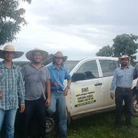 Professores do Campus Avançado Diamantino realizam visita técnica em propriedade de agricultores da Associação CEIBA na agrovila Caeté